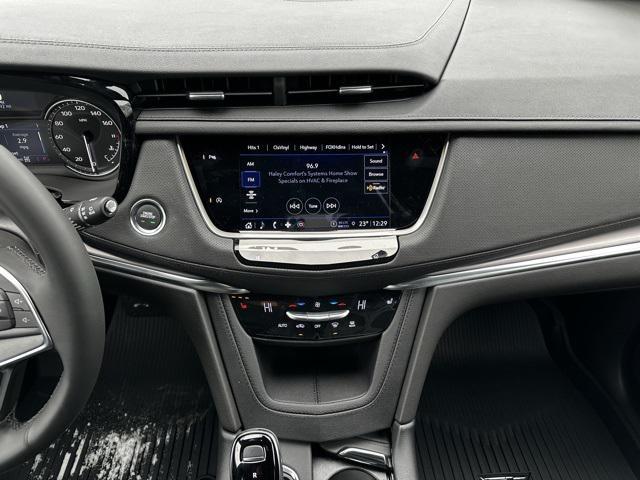 new 2025 Cadillac XT5 car, priced at $48,085