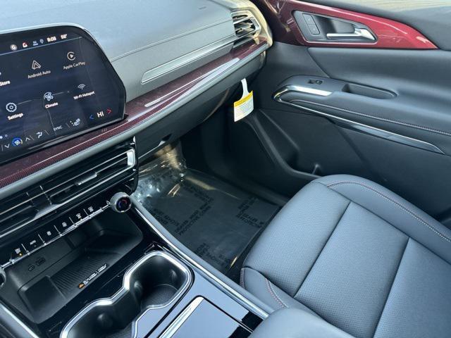 new 2025 Chevrolet Traverse car, priced at $51,295