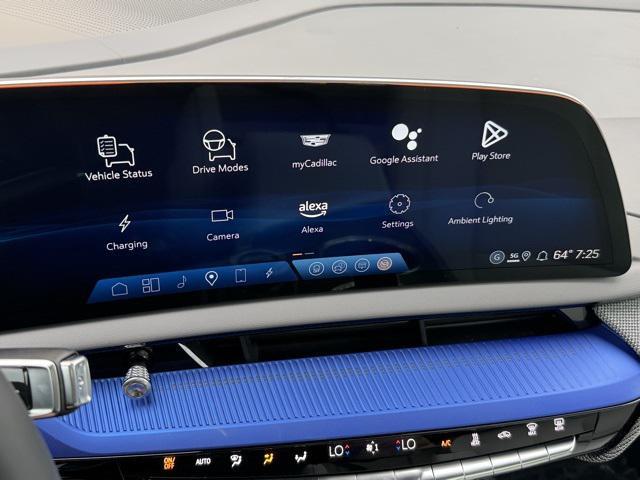 new 2025 Cadillac OPTIQ car, priced at $55,615