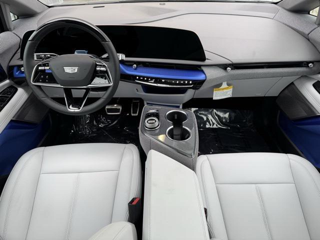 new 2025 Cadillac OPTIQ car, priced at $55,615