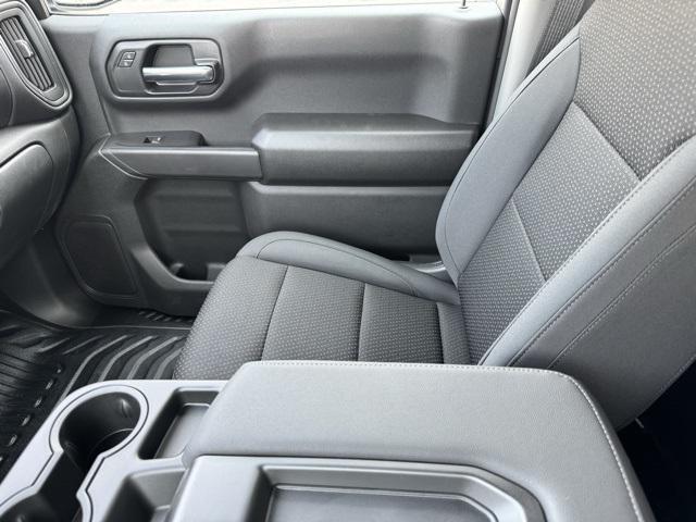 new 2025 Chevrolet Silverado 1500 car, priced at $40,465