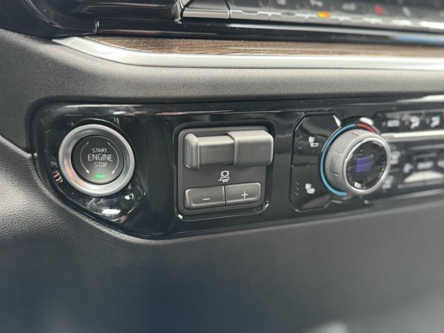 new 2025 Chevrolet Silverado 3500 car, priced at $63,940