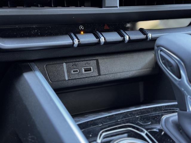 new 2025 Chevrolet Colorado car, priced at $40,790