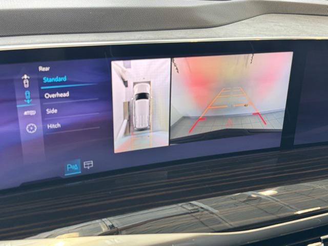 new 2025 Cadillac Escalade car, priced at $103,120