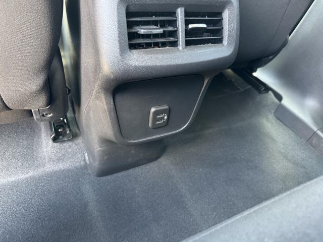 used 2023 Chevrolet Equinox car, priced at $23,799