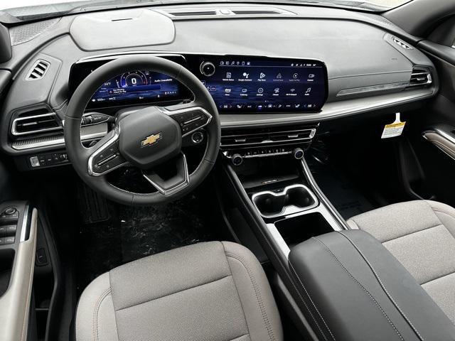 new 2025 Chevrolet Traverse car, priced at $44,495