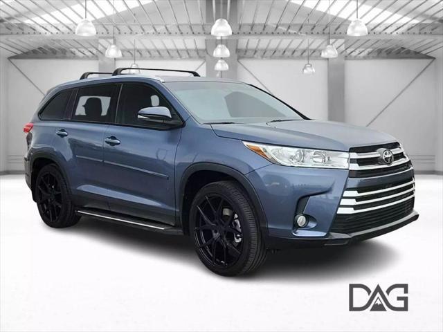 used 2019 Toyota Highlander car, priced at $33,500