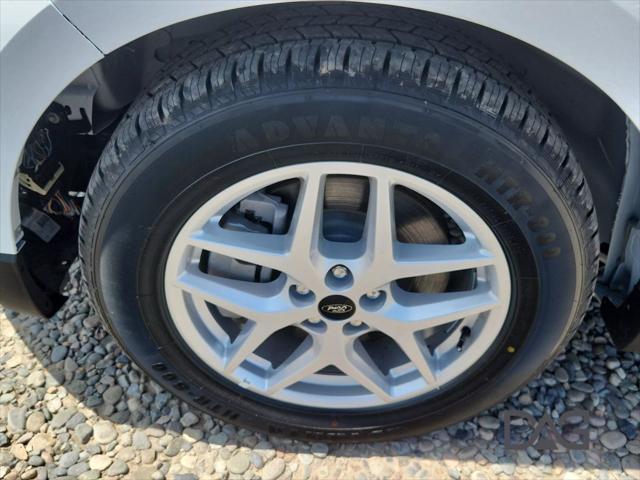 used 2024 Ford Edge car, priced at $29,888