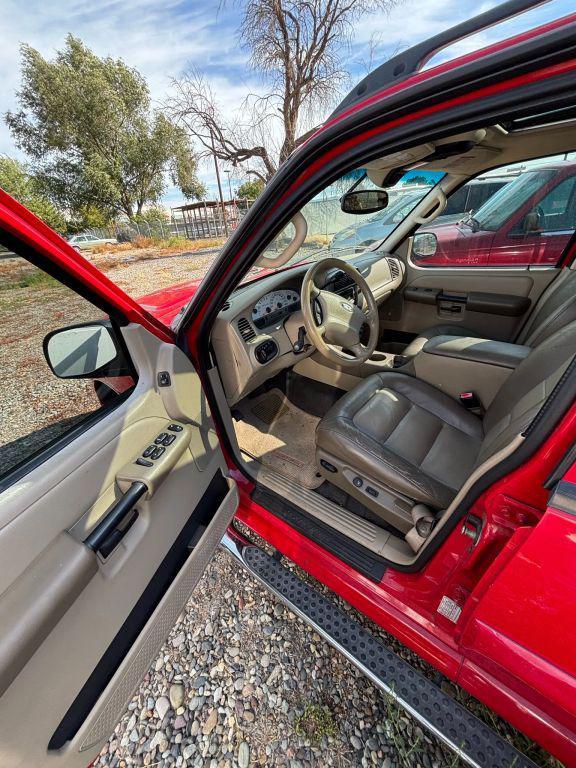 used 2005 Ford Explorer Sport Trac car, priced at $7,500
