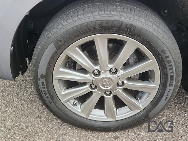 used 2011 Lexus LX 570 car, priced at $21,505