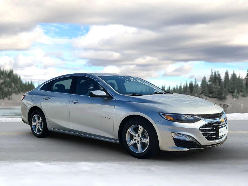 used 2022 Chevrolet Malibu car, priced at $12,995