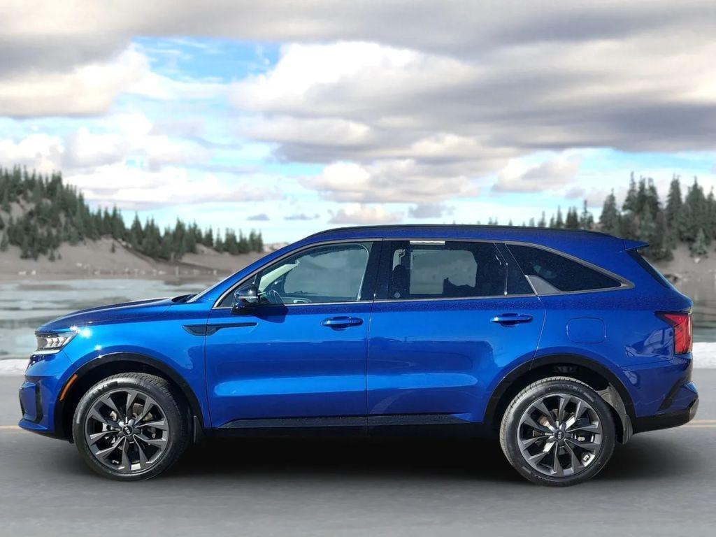 used 2022 Kia Sorento car, priced at $29,505
