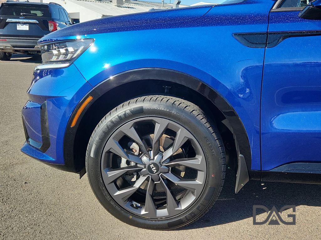 used 2022 Kia Sorento car, priced at $29,505