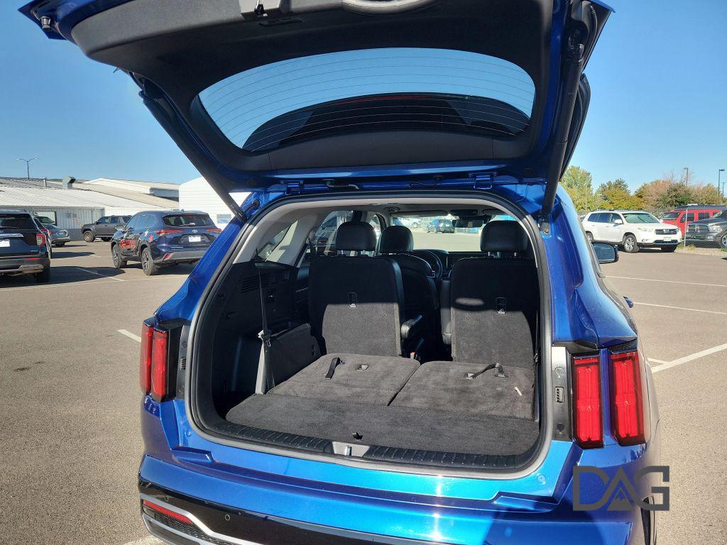 used 2022 Kia Sorento car, priced at $29,505