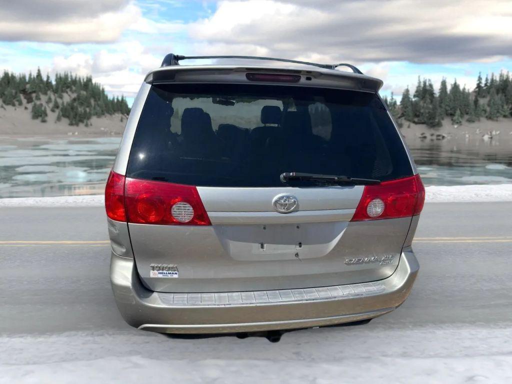 used 2006 Toyota Sienna car