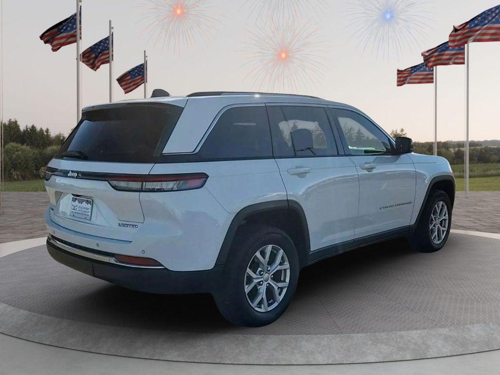 used 2022 Jeep Grand Cherokee car, priced at $29,995
