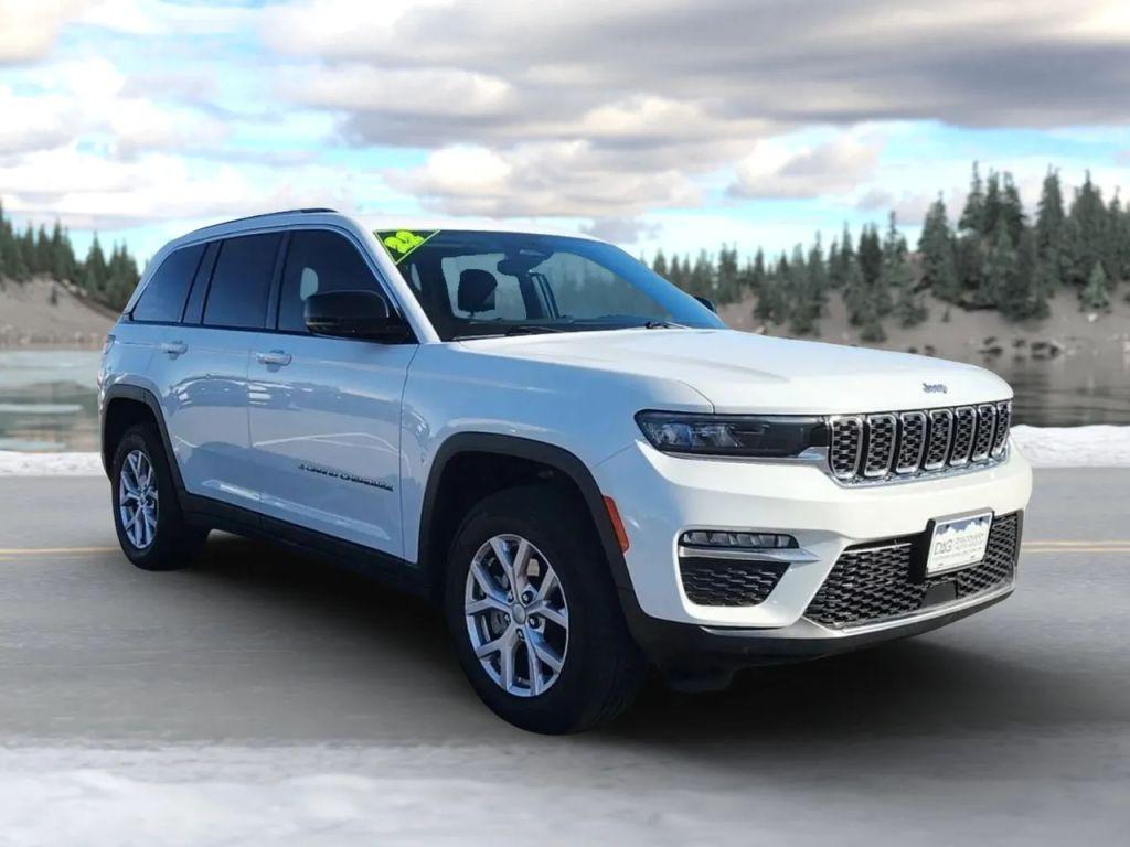 used 2022 Jeep Grand Cherokee car, priced at $29,995