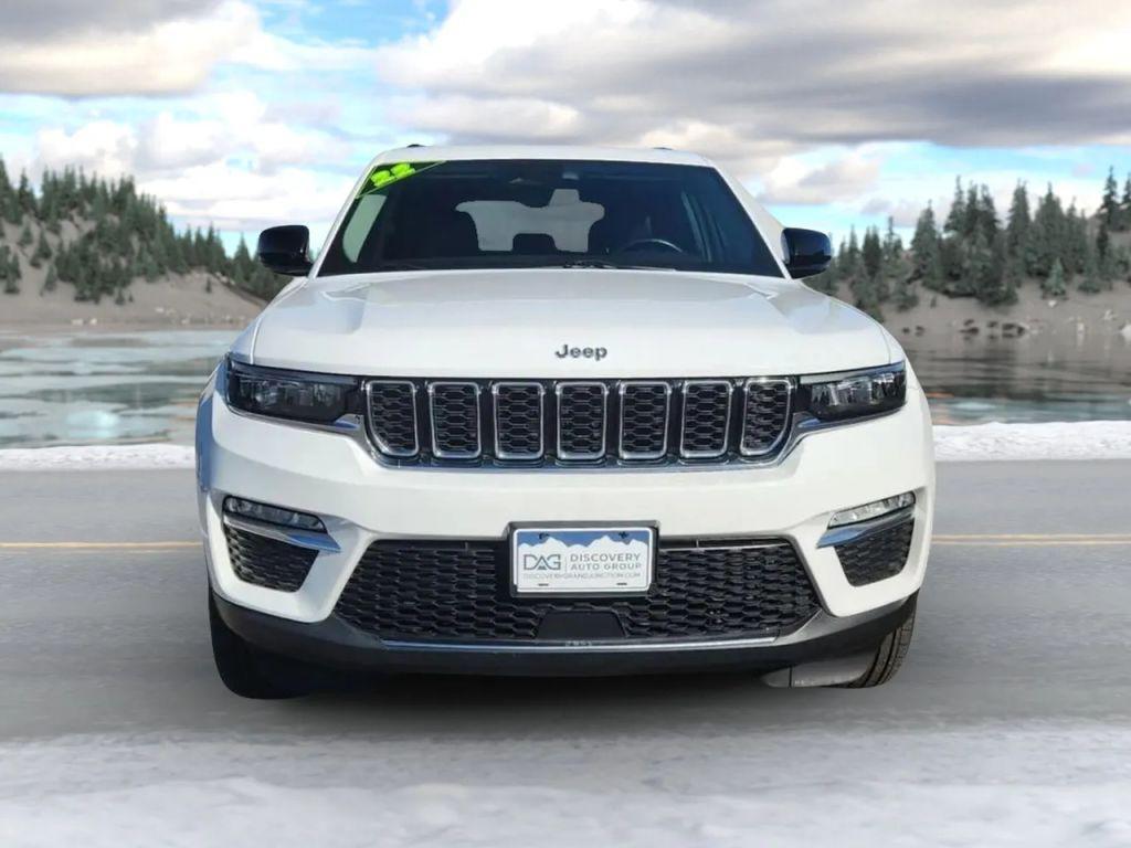 used 2022 Jeep Grand Cherokee car, priced at $29,995
