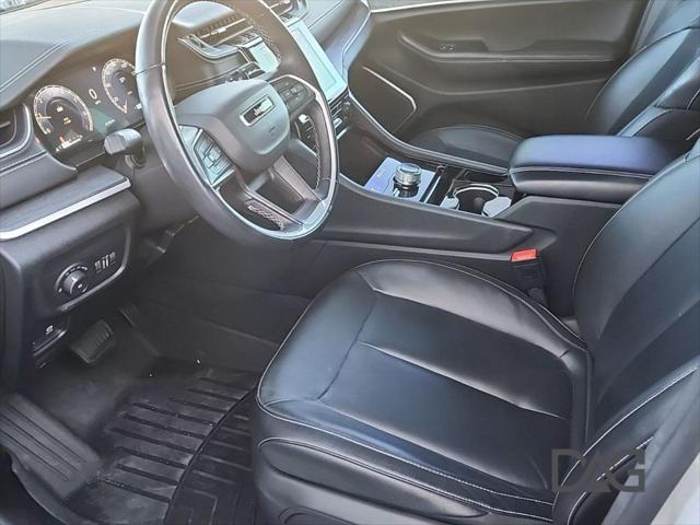 used 2022 Jeep Grand Cherokee car, priced at $33,995
