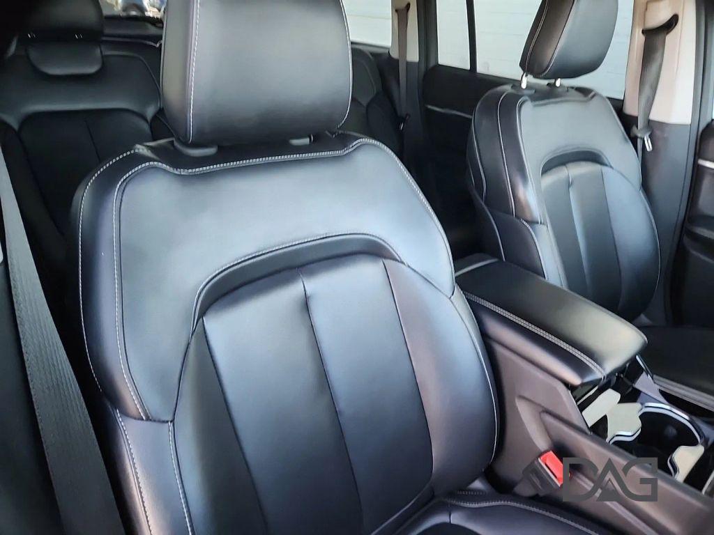 used 2022 Jeep Grand Cherokee car, priced at $29,995