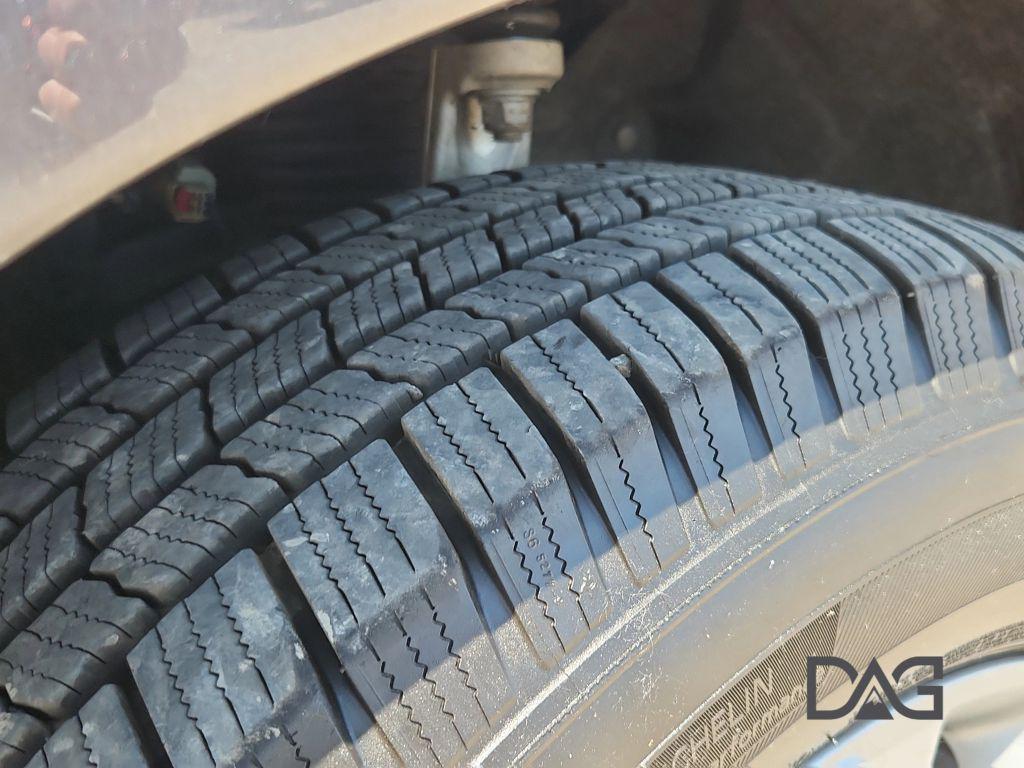 used 2018 Jeep Grand Cherokee car, priced at $19,505