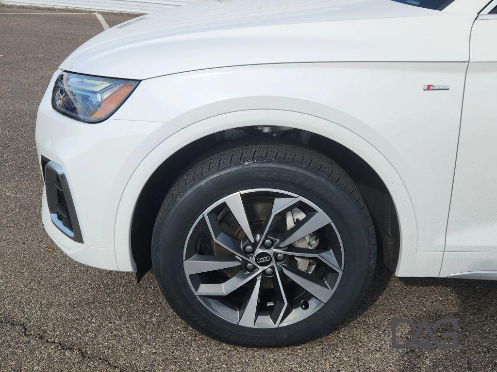 used 2022 Audi Q5 car, priced at $29,995
