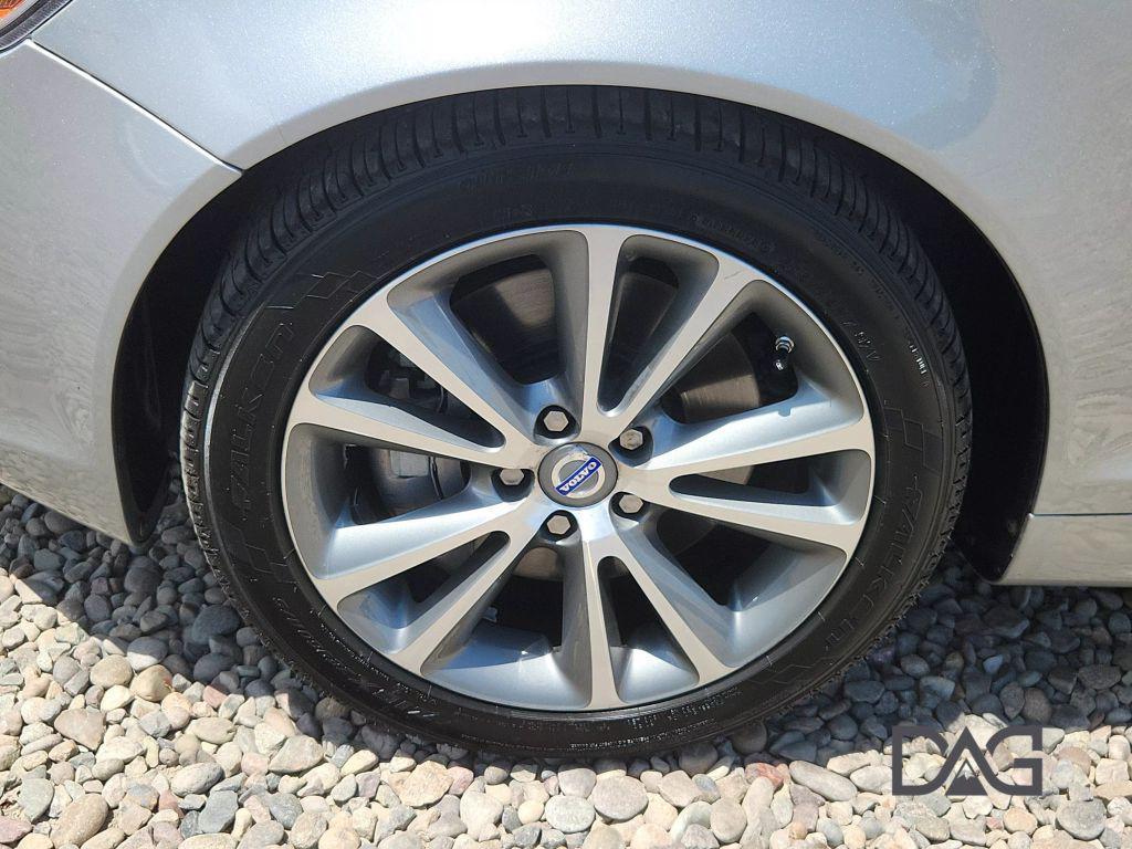 used 2013 Volvo C70 car, priced at $9,000