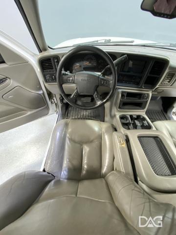 used 2006 GMC Sierra 2500 car, priced at $14,995