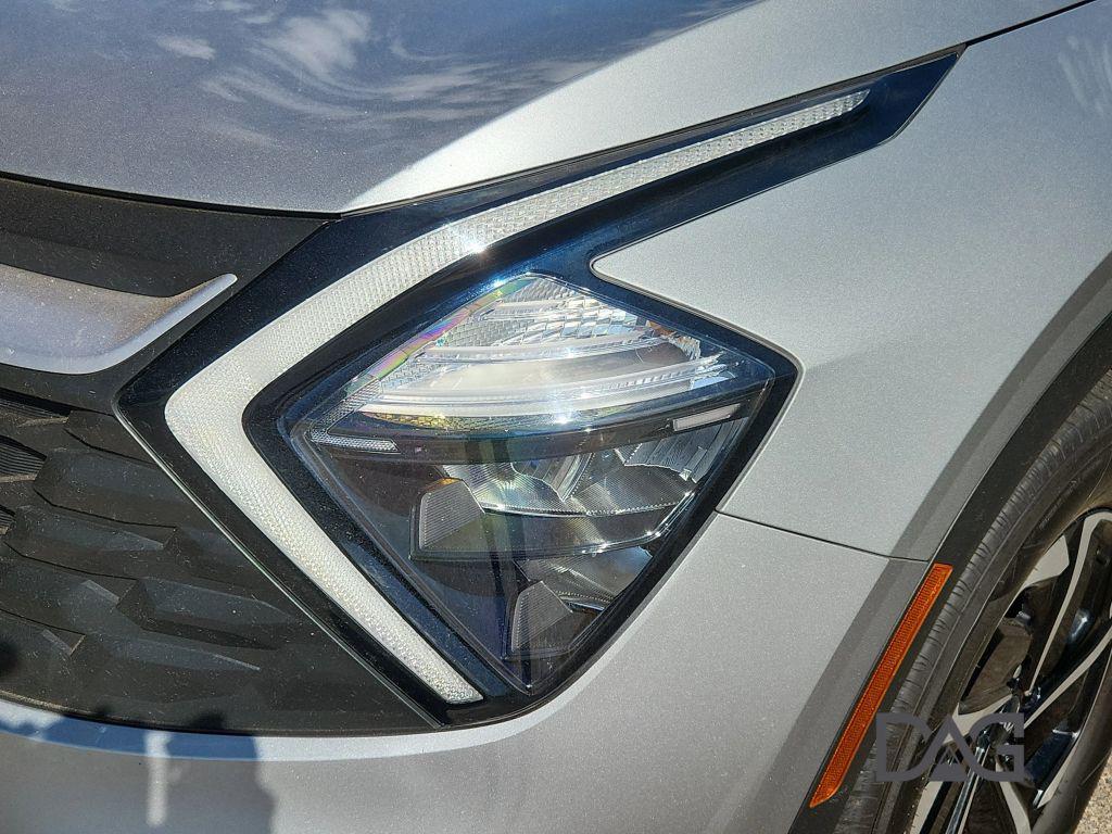 used 2023 Kia Sportage Hybrid car, priced at $20,995