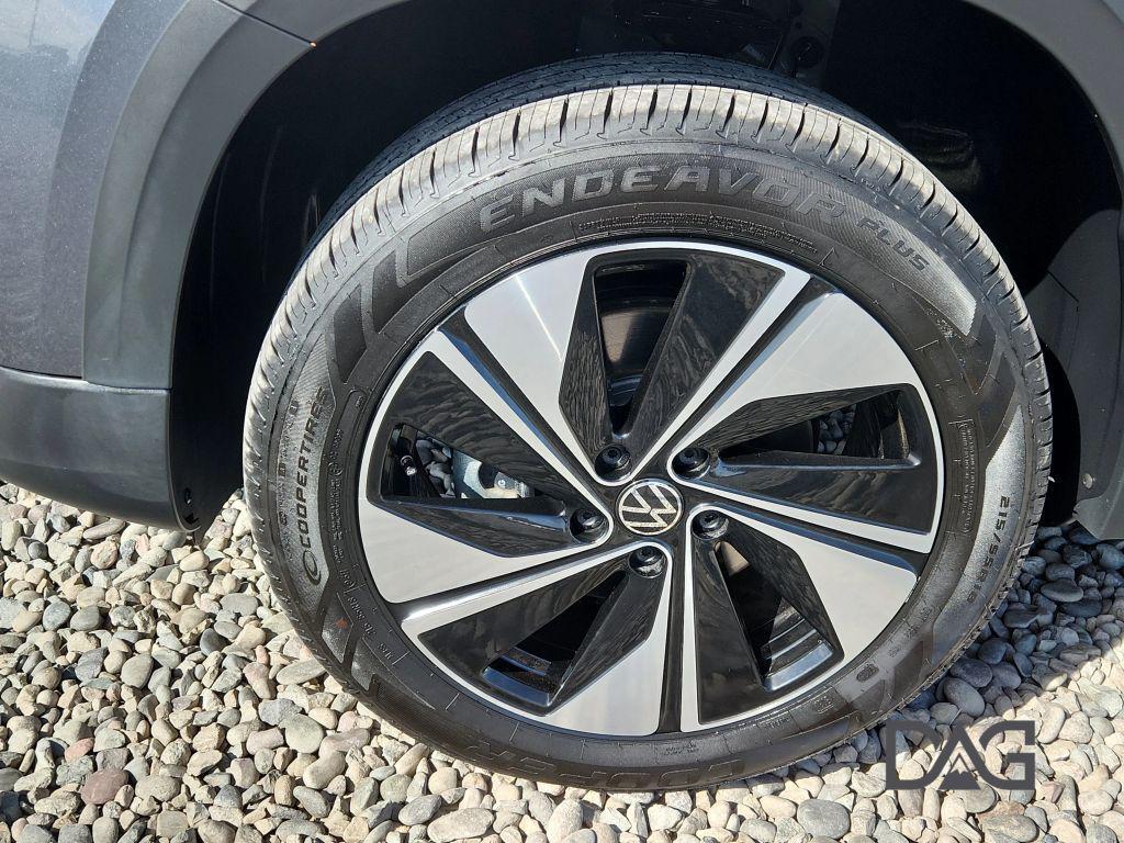used 2024 Volkswagen Taos car, priced at $22,995