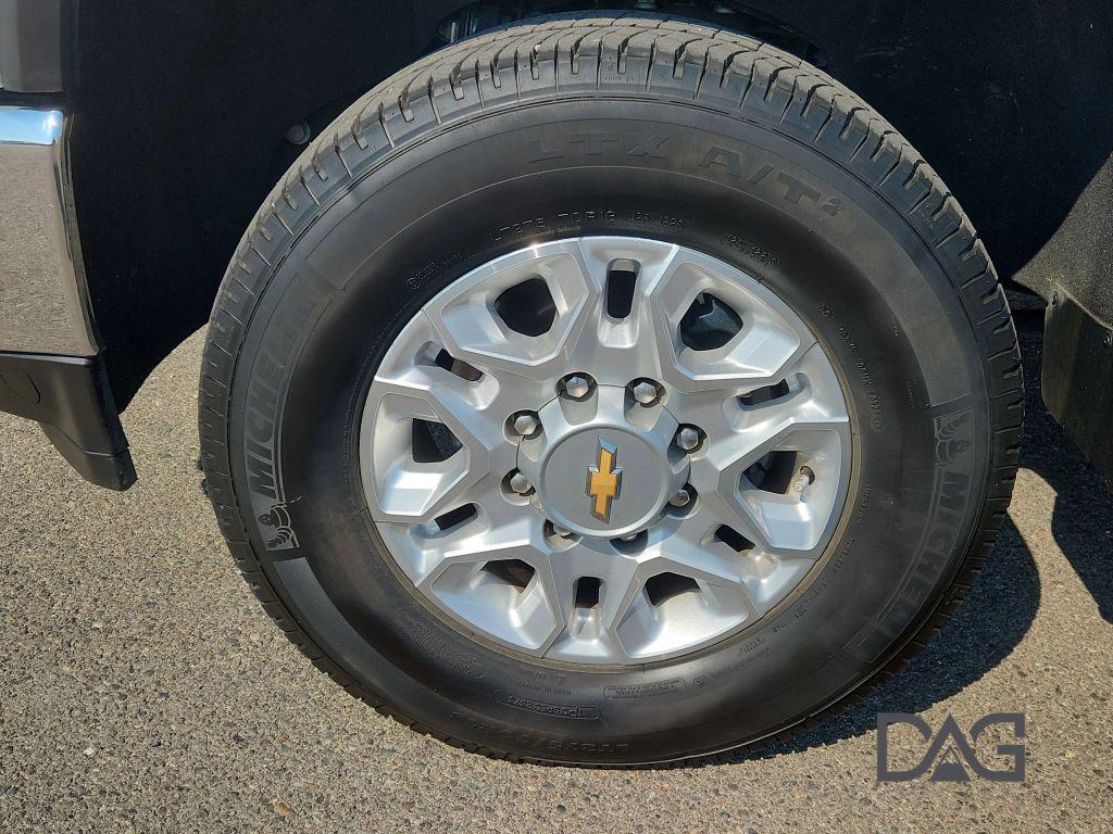 used 2023 Chevrolet Silverado 2500 car, priced at $49,995