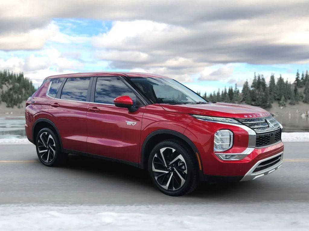 used 2025 Mitsubishi Outlander PHEV car, priced at $37,995