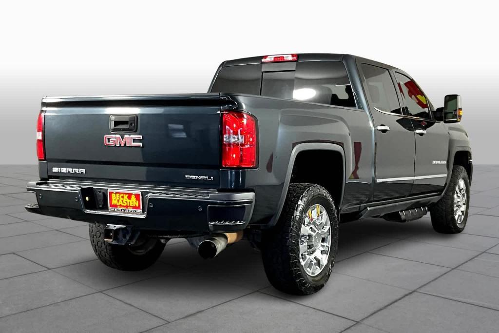 used 2018 GMC Sierra 2500 car, priced at $45,895