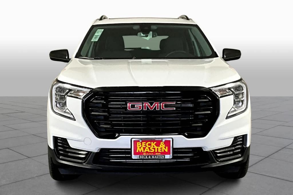 new 2024 GMC Terrain car, priced at $31,511