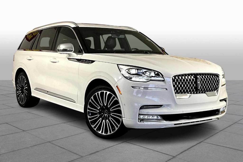 used 2020 Lincoln Aviator car, priced at $39,995