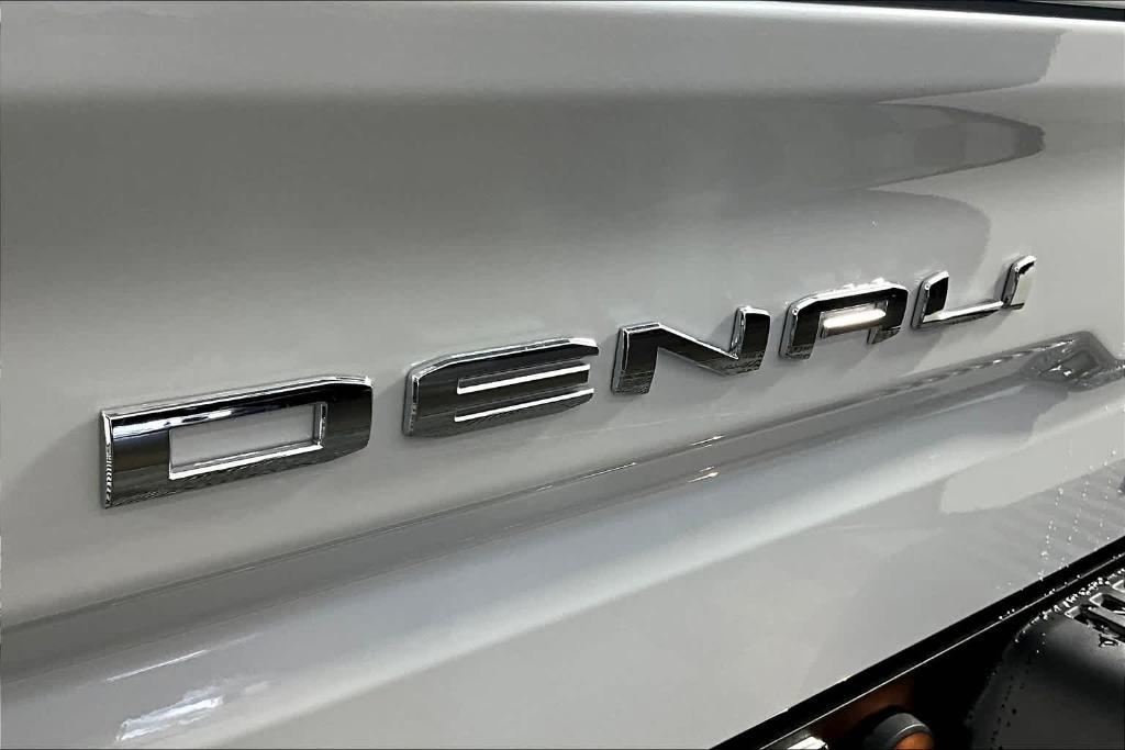 new 2025 GMC Sierra 1500 car, priced at $84,655