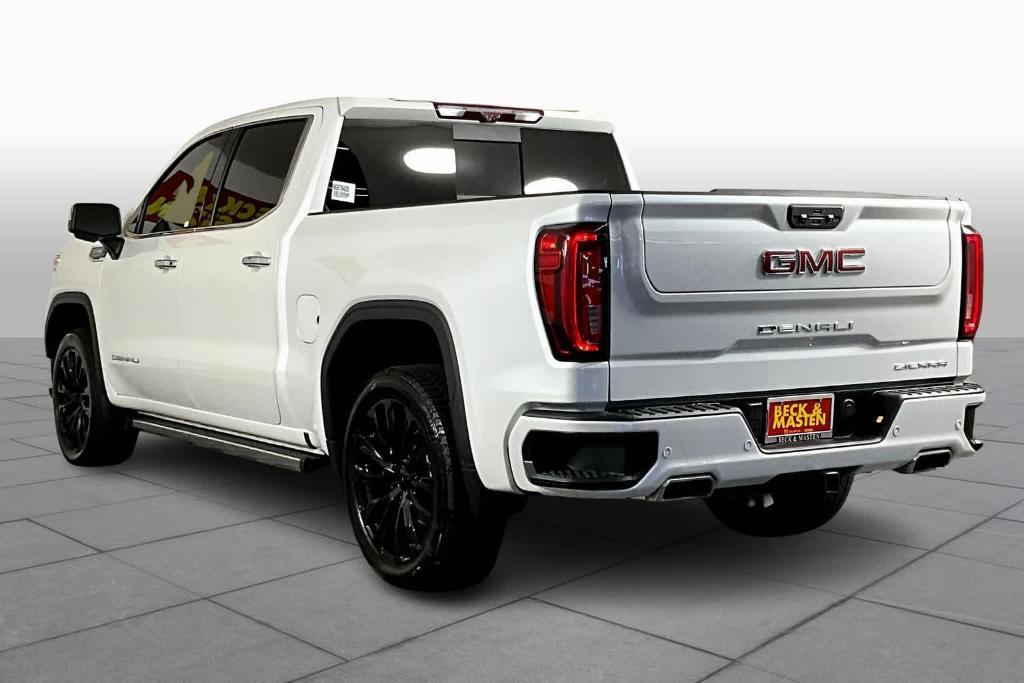 used 2022 GMC Sierra 1500 car, priced at $46,951