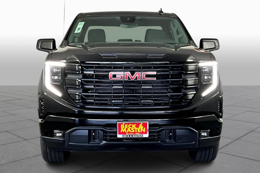 new 2024 GMC Sierra 1500 car, priced at $47,814