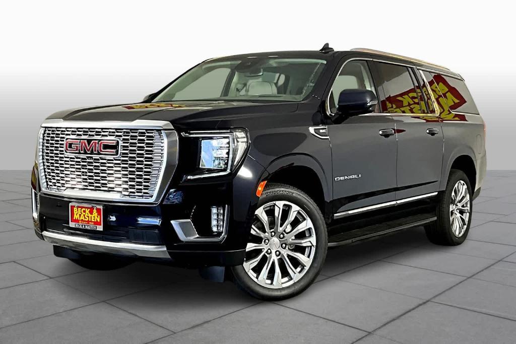 new 2024 GMC Yukon XL car, priced at $78,157