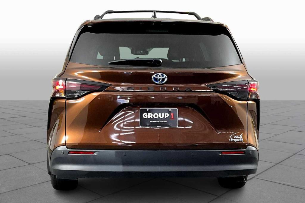 used 2024 Toyota Sienna car, priced at $40,995