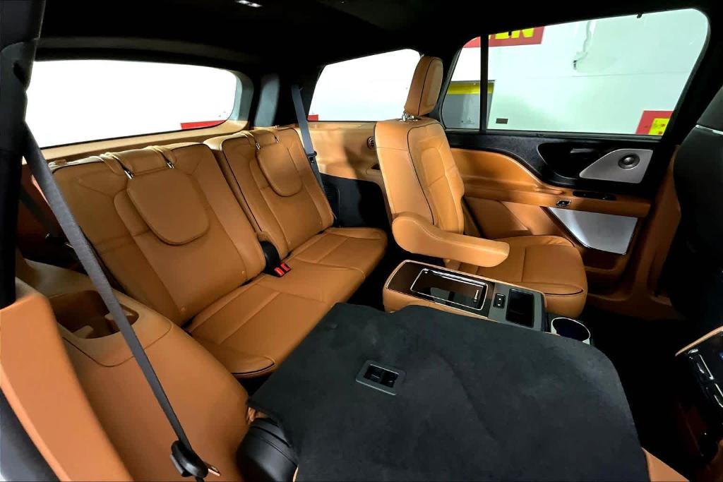 used 2024 Lincoln Aviator car, priced at $68,985