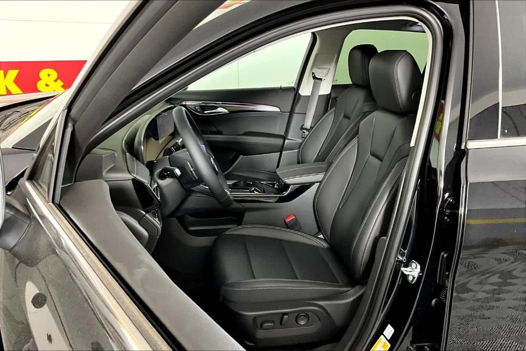 new 2025 Buick Envision car, priced at $38,498