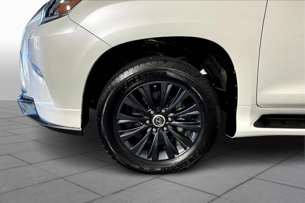 used 2022 Lexus GX 460 car, priced at $51,795