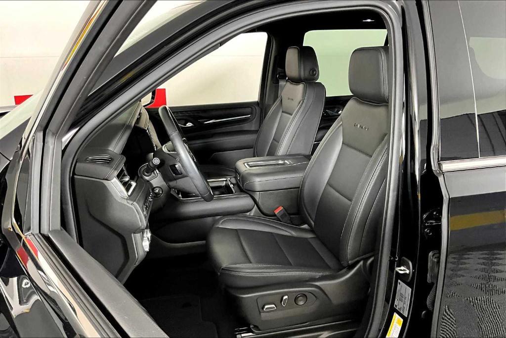 used 2022 GMC Yukon car, priced at $57,685