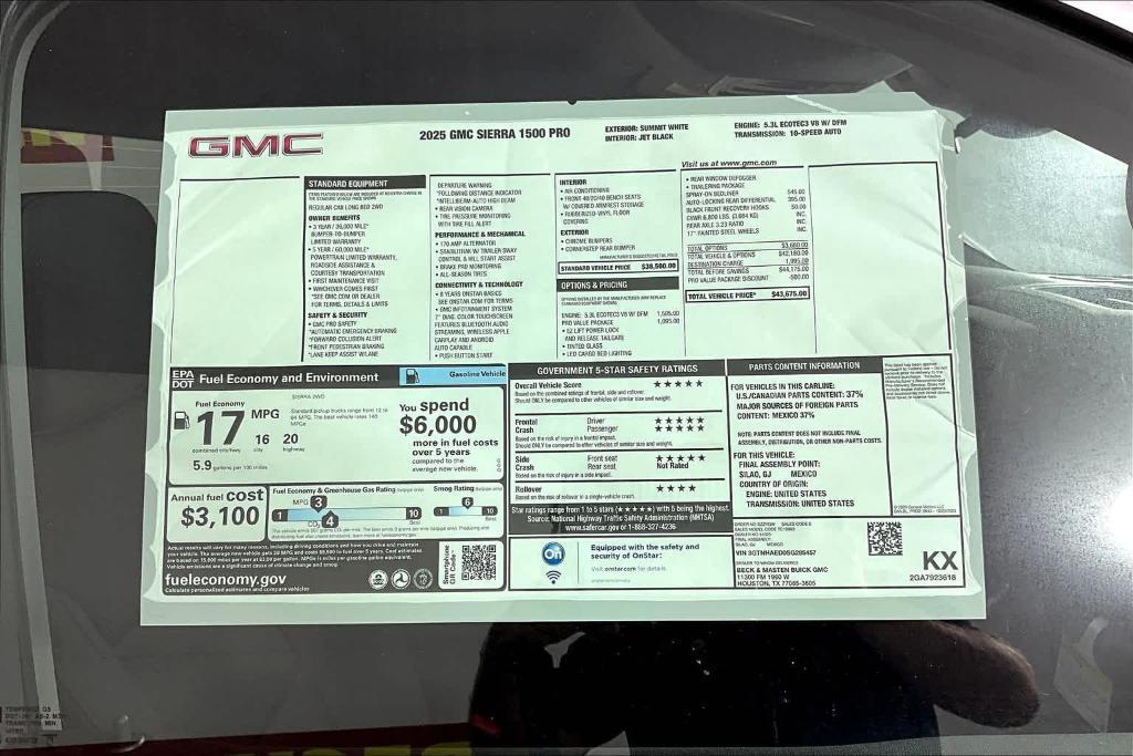 new 2025 GMC Sierra 1500 car, priced at $33,925