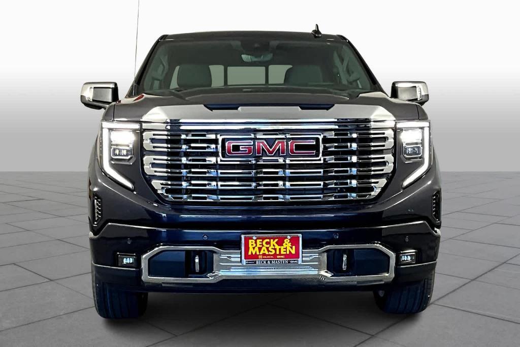 new 2025 GMC Sierra 1500 car, priced at $74,825