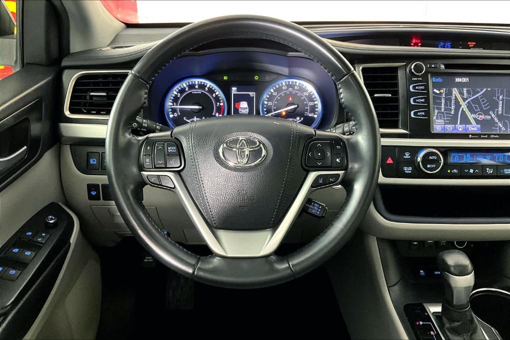 used 2019 Toyota Highlander car, priced at $25,945