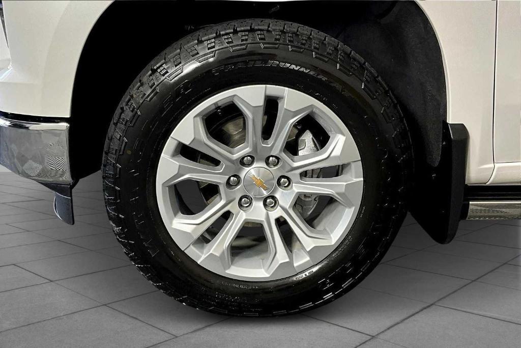 used 2025 Chevrolet Silverado 1500 car, priced at $59,695
