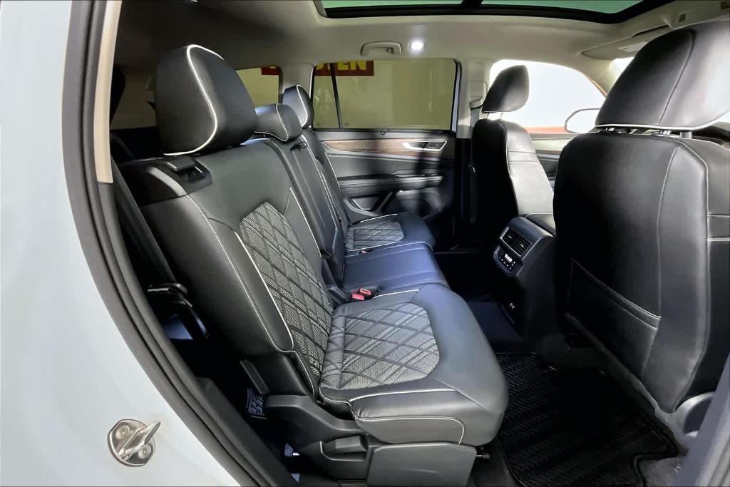 used 2024 Volkswagen Atlas car, priced at $38,805