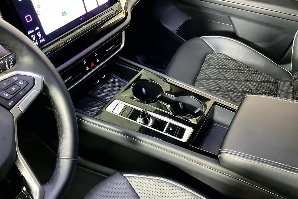 used 2024 Volkswagen Atlas car, priced at $38,805